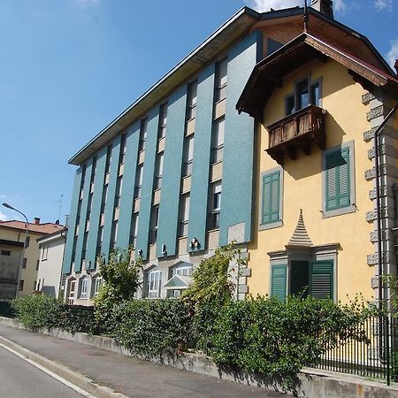 Hotel Naviglio Grande Corsico Exterior foto